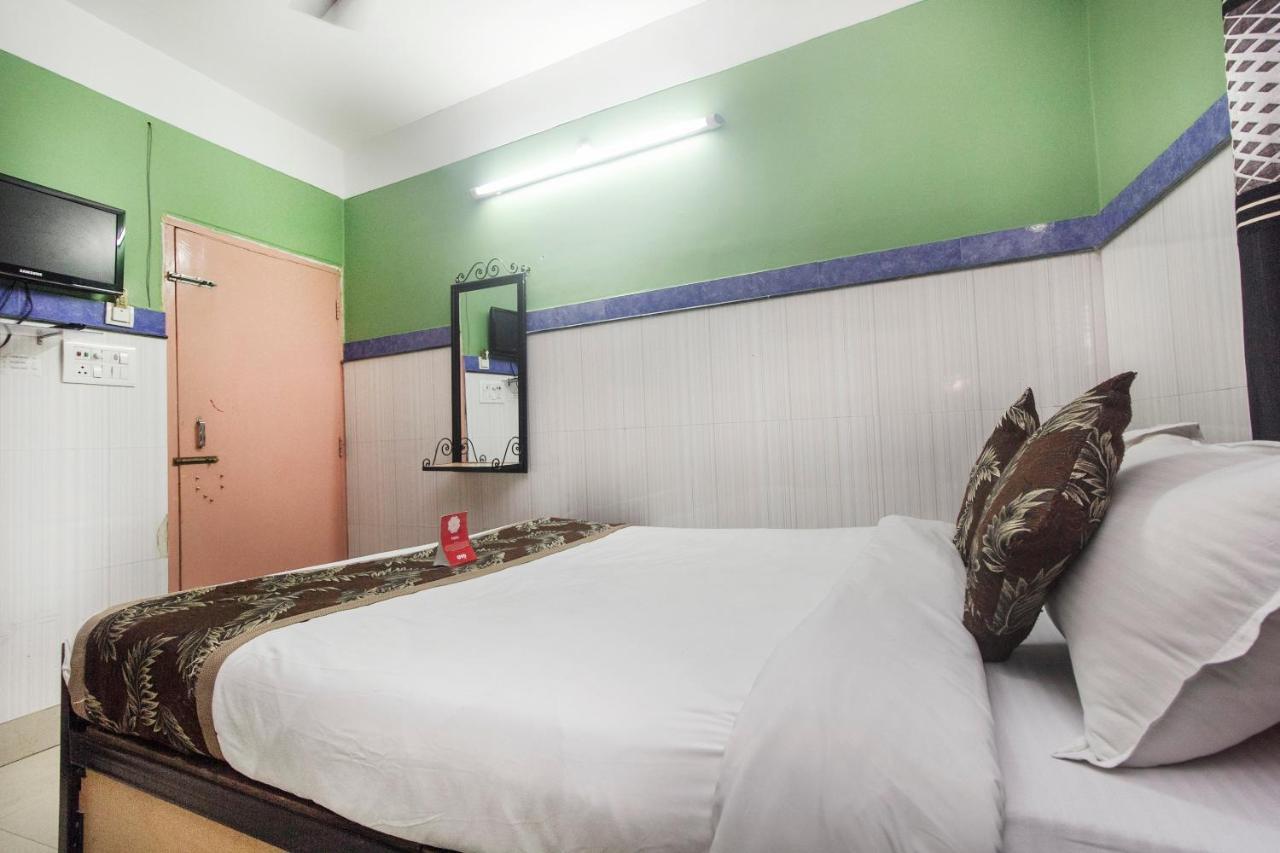Oyo 16064 Tirupati Lodge سيليجوري المظهر الخارجي الصورة